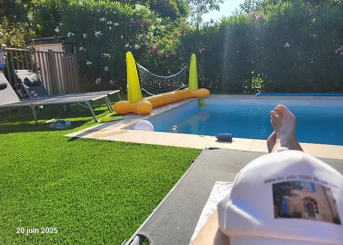 Prázdninový dům Cote Village - Le Coeur Du Village Avec Piscine Salles-dʼAude